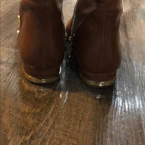 MK used leather boots. - Picture 6 of 6